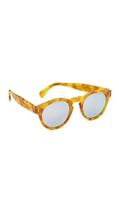 Shop Illesteva Leonard Mirrored Sunglasses In Amber/silver