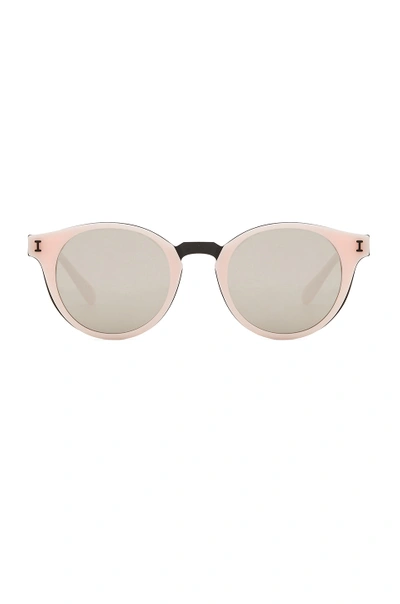 Illesteva Amalfi In Blush. In Pink With Silver Flat Lenses