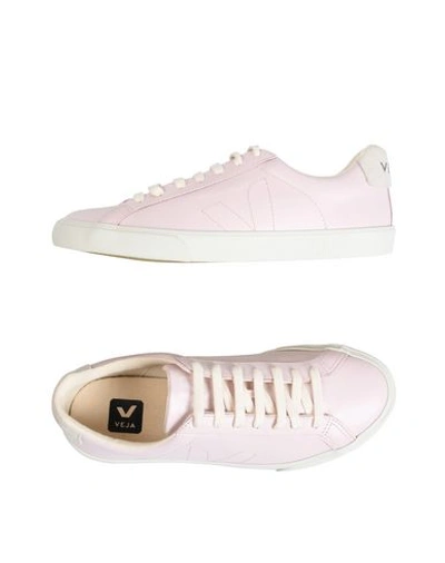 Veja Sneakers In Light Pink