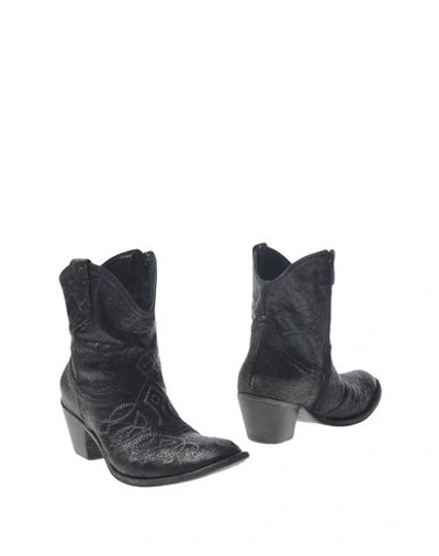 Jo Ghost Ankle Boots In Black