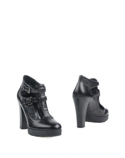 Hogan Ankle Boot In Black