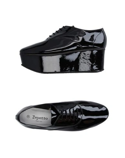 Repetto Laced Shoes In Black