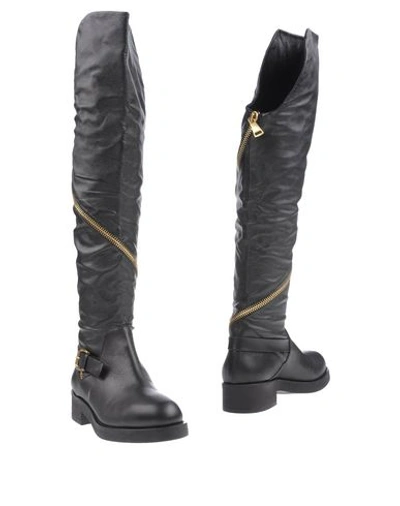 Strategia Boots In Black