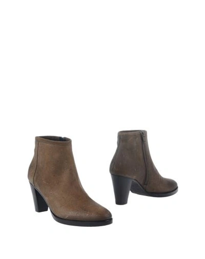 A.f.vandevorst Ankle Boot In Khaki