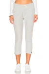 CHAMPION CROP PANTS IN GRAY.,109279