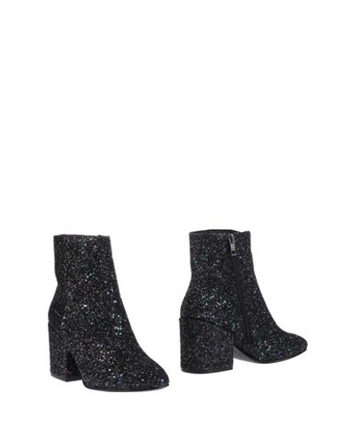 Ash Ankle Boots In Black