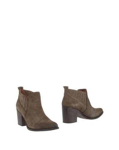 Steve Madden Ankle Boots In Military Green