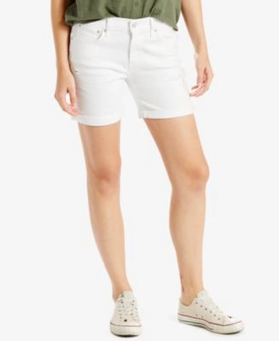 Shop Levi's Levi&#039;s® Classic Shorts In Whirlwind White
