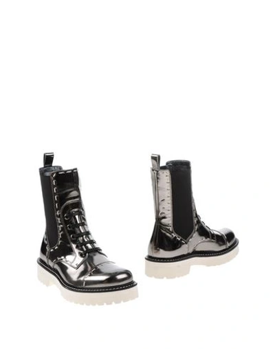 Dolce & Gabbana Ankle Boots In Lead