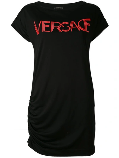 Versace Logo印花t恤式连衣裙 In Black