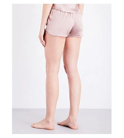 Shop Fleur Du Mal Contrast-piping Silk-satin Pyjama Shorts In Tan