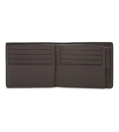 Shop Mulberry Trifold Grained Leather Card Wallet In Chocolate