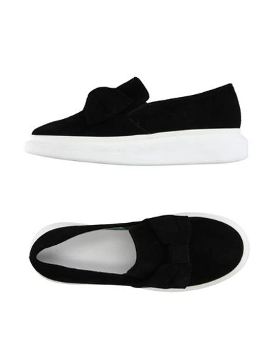 Morobē Sneakers In Black