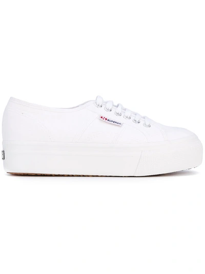 Shop Superga Sneakers Mit Plateausohle In White