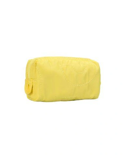 Shop Marc By Marc Jacobs Beauty Case In Yellow