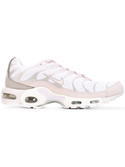 nike air max plus baby pink