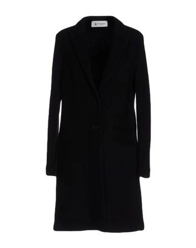 Shop Barena Venezia Coat In Black