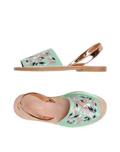 Leo Studio Design Sandals In Light Green