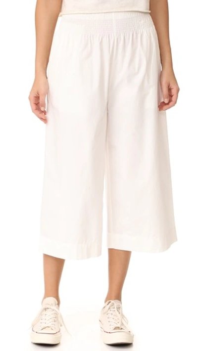 Madewell Smocked Mayfield Culotte Pants In White Wash