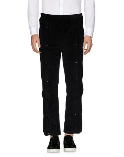 Christopher Shannon Casual Pants In Black