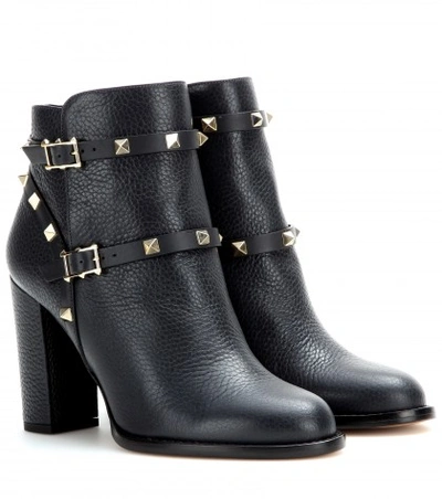 Valentino Garavani Rockstud Leather Ankle Boots In Dark Grey