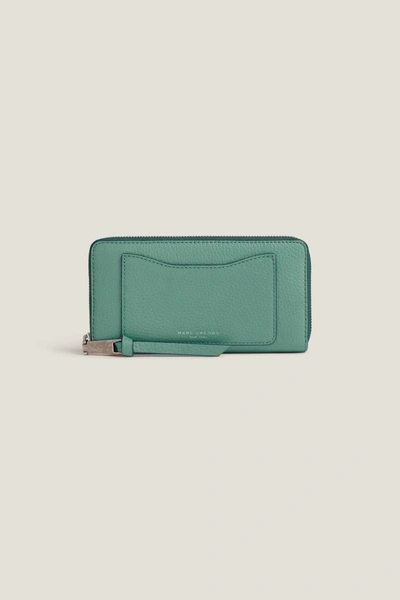 Marc Jacobs Recruit Standard Continental Wallet In Hazy Blue