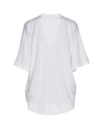 Shop Givenchy T-shirt In White