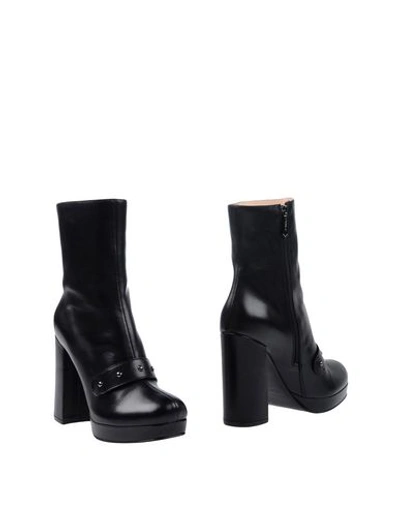 Pinko Ankle Boots In Black