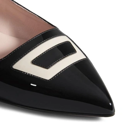 Shop Roger Vivier Pointy Ballerina In Patent-leather In White, Black