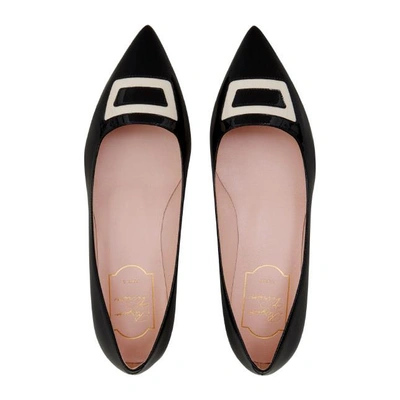 Shop Roger Vivier Pointy Ballerina In Patent-leather In White, Black
