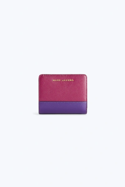 Marc Jacobs Saffiano Colorblocked Mini Compact Wallet In Berry Multi