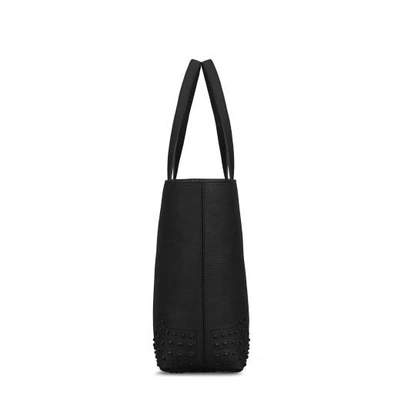 Shop Tod's Wave Tote Bag Medium In Black