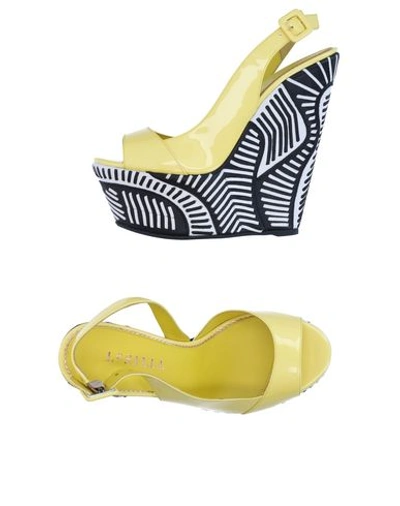 Le Silla Sandals In Yellow