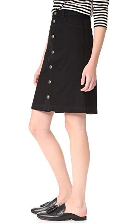 Shop Apc Therese Skirt In Noir