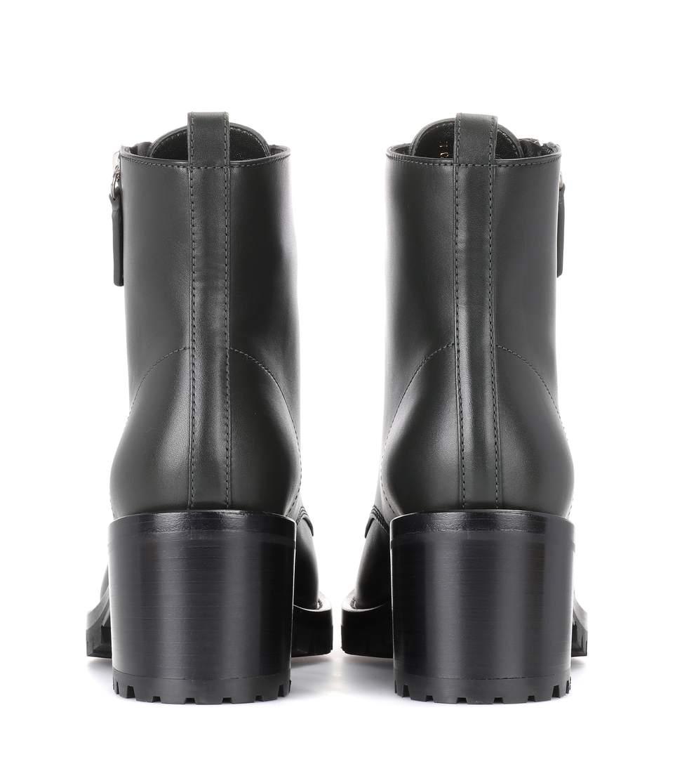 gianvito rossi croft leather ankle boots