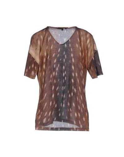 Shop Carven T-shirts In Camel