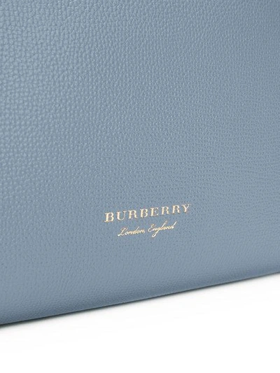 Shop Burberry The Medium Banner In Leather And House Check - Blue