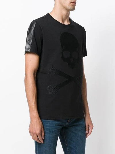 Shop Philipp Plein Skull And Crossbones Waffle Print T-shirt