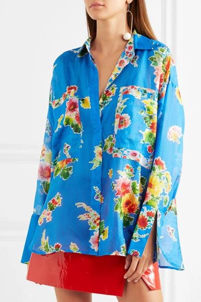 Shop Topshop Unique Floral-print Silk-seersucker Shirt