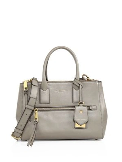 Shop Marc Jacobs Recruit East-west Leather Tote In Mink