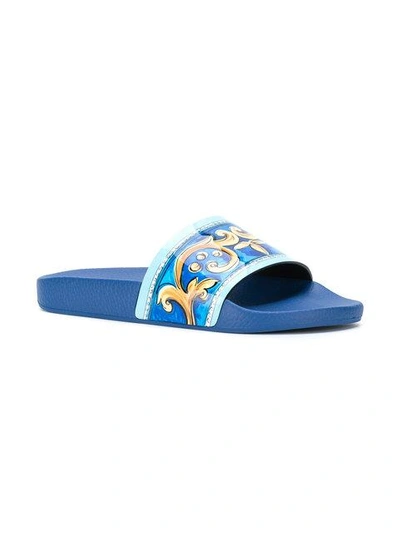 Shop Dolce & Gabbana Majolica Print Pool Slides