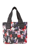 MARC JACOBS PRINTED KNOT TOTE