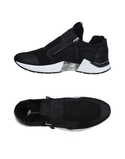 Cinzia Araia Sneakers In Black