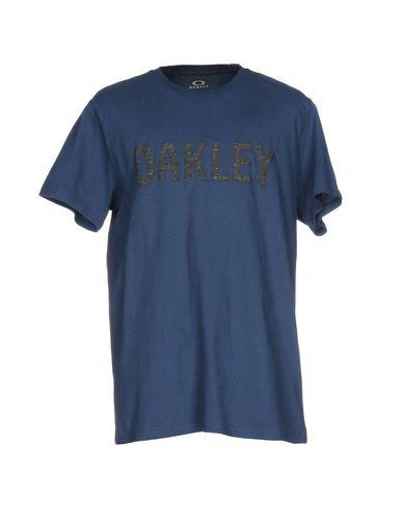 Shop Oakley T-shirt In Slate Blue