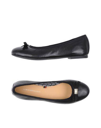 tommy hilfiger ballet flats