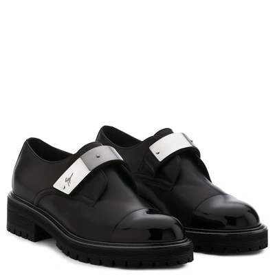 Shop Giuseppe Zanotti - Black Leather Shoe With Silver Metal Strap Abigail