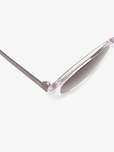 Shop Prism 'disturbing London' Sonnenbrille In White