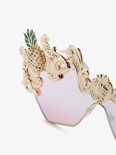 Shop Dolce & Gabbana Eyewear Cat-eye-sonnenbrille Mit Ananas-verzierung In Metallic