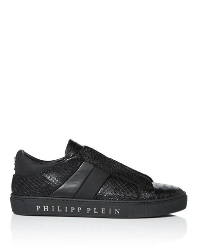 Shop Philipp Plein Lo-top Sneakers "graf"