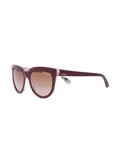 Shop Vogue Eyewear Scalloped Detail Sunglasses - Brown